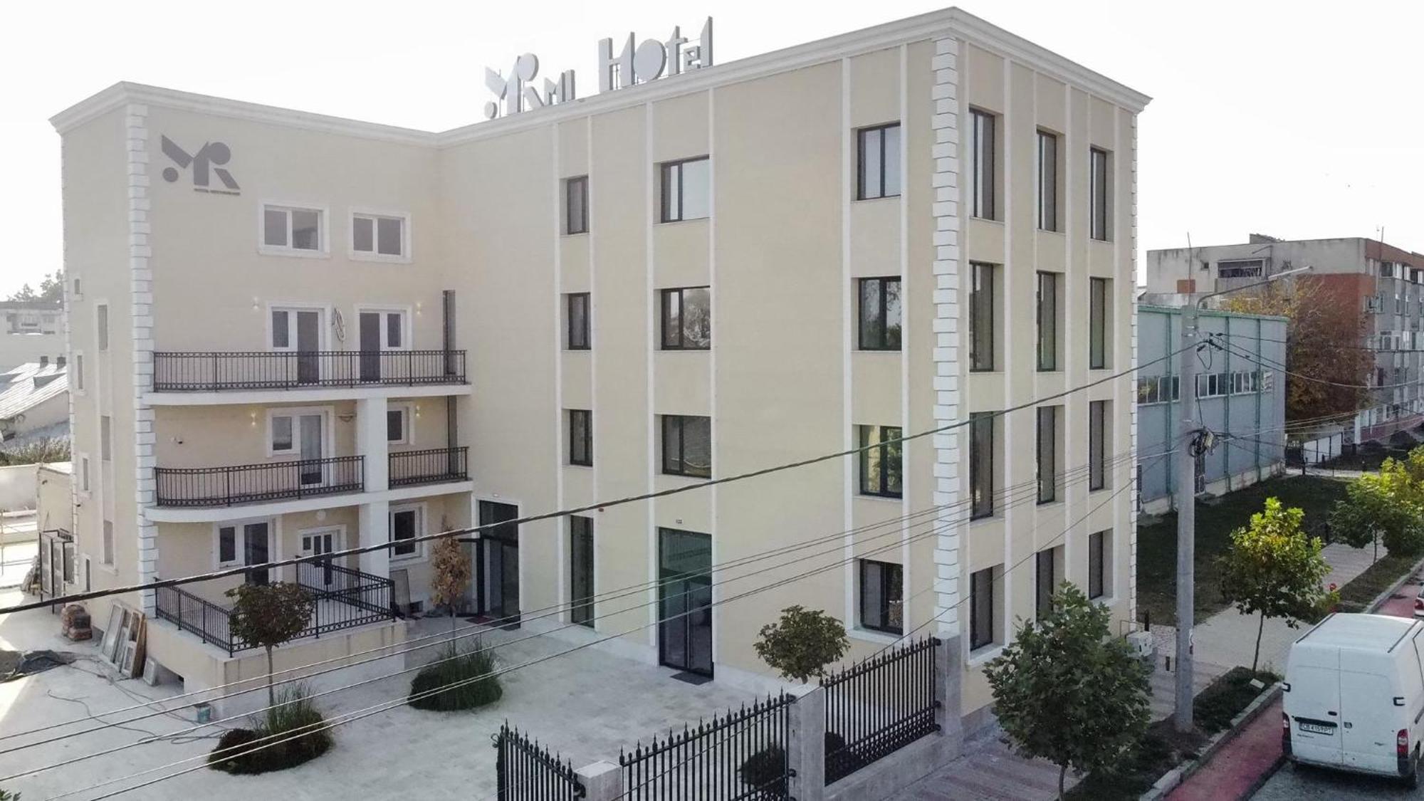 Mimi Hotel Corabia Esterno foto